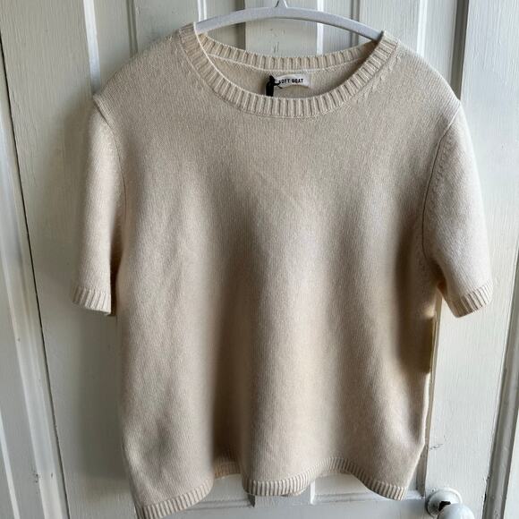 Soft Goat Chunky T-Shirt Cashmere Sweater in Feather White NWT - Picture 2 of 11